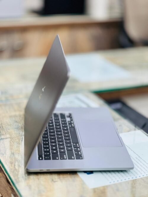 Apple MacBook Pro 2019 (16") – Premium Deal - Image 5